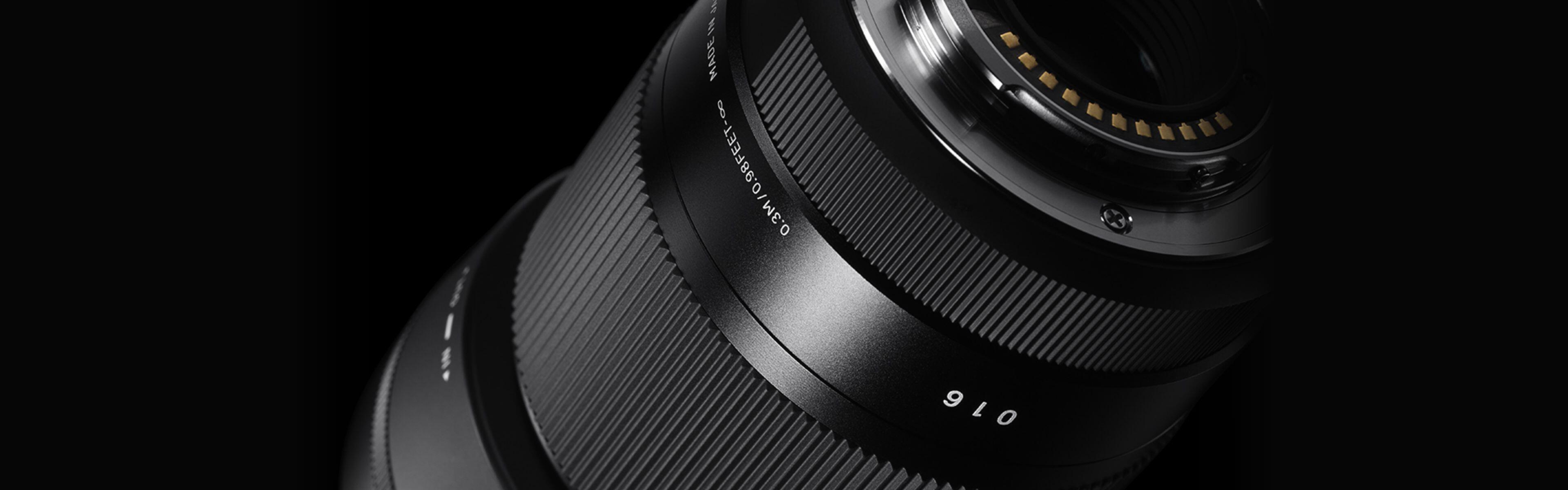 Sony 35mm f1.8 vs Sigma 30mm f1.4 (2020) 